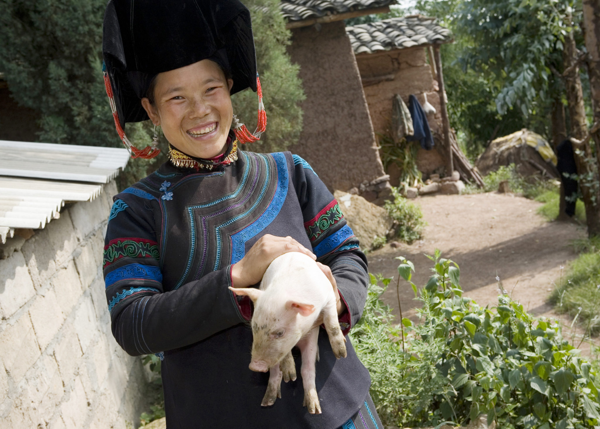 HEIFER HAS BEEN INVESTING IN WOMEN SMALLHOLDER FARMERS FOR OVER 20 YEARS NOW.