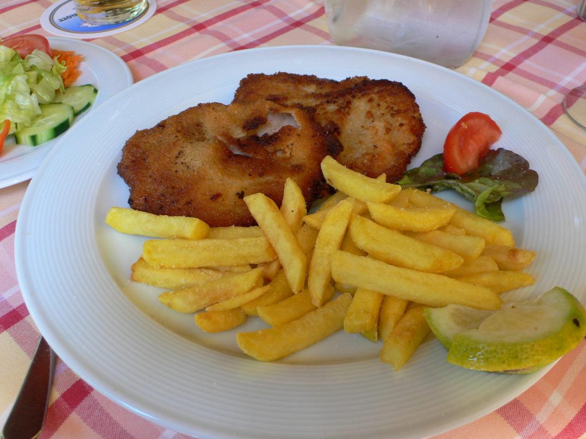 Delicious Bavarian Food - 6 Traditional Dishes To Try In Germany ...