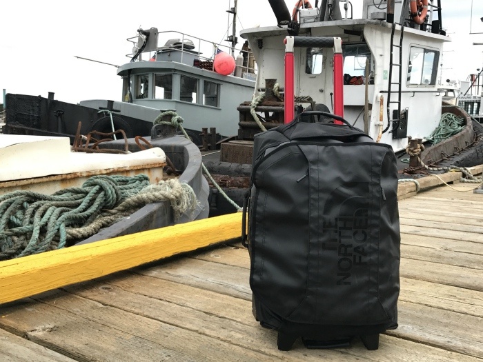 north face luggage rolling thunder 22